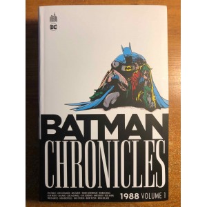 BATMAN CHRONICLES 1988 VOLUME 1 - URBAN COMICS (2023)