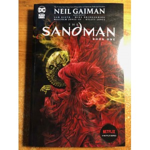 SANDMAN TP BOOK ONE - DC COMICS (2022)