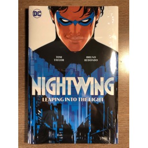NIGHTWING HC VOL. 01: LEAPING INTO THE LIGHT - DC COMICS (2021)